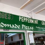 Georges peppermint cafe - Pizzería en cala de bou AF1QipN1kWsniuqTxjLSwq183pyvcLobvP6IU65TtyOk=w426-h240-k-no
