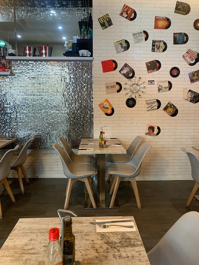 Foto il Mago Restaurante Pizzeria Italiana