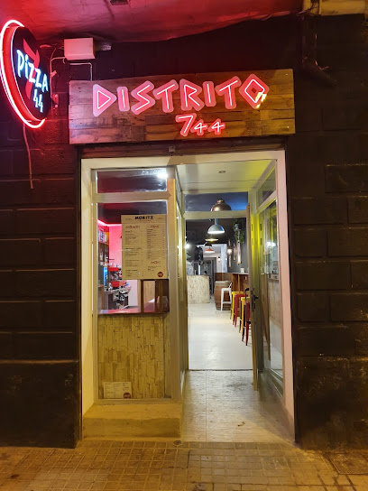 Foto Pizzeria Distrito 744