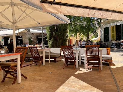 Foto L’isoletta Ibiza